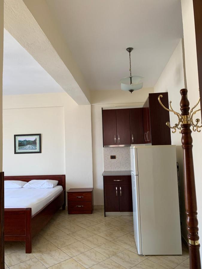 The First Hotel Saranda Extérieur photo