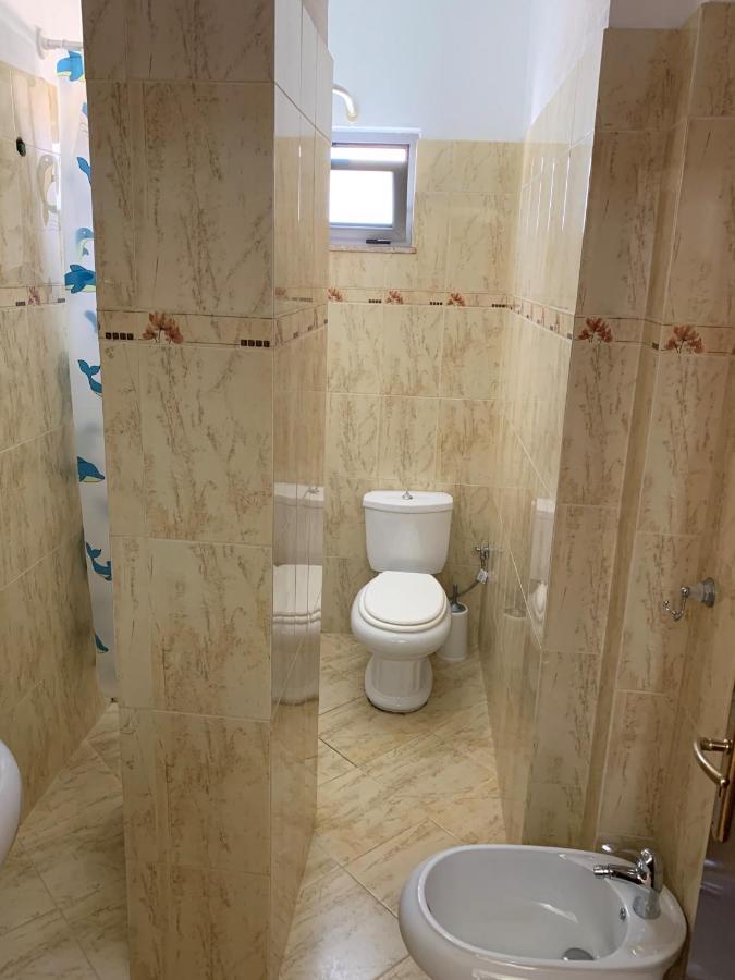 The First Hotel Saranda Extérieur photo